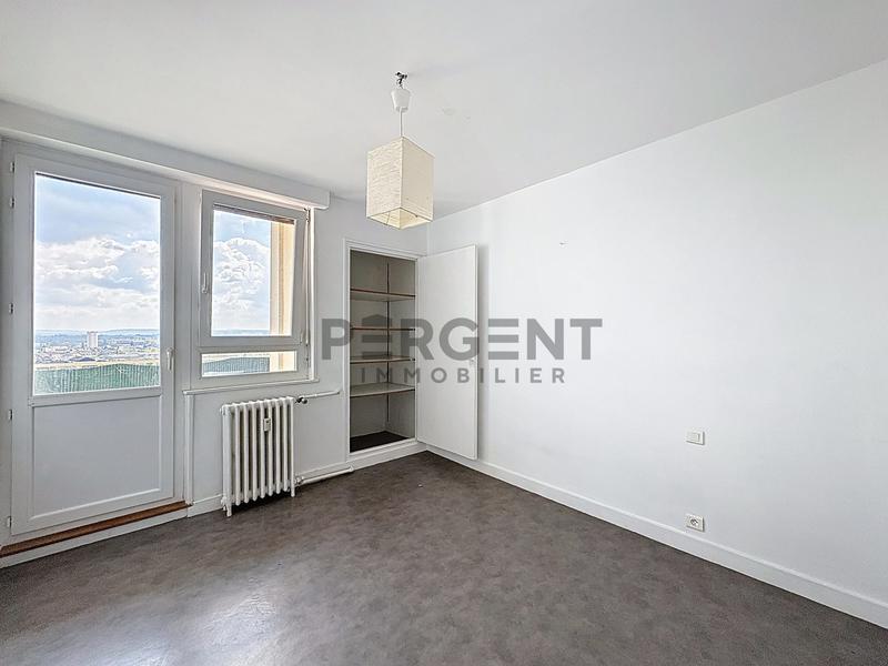 Appartement - 79 m² - 3 pièces