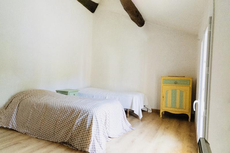 Maison - 297 m² - 9 pièces