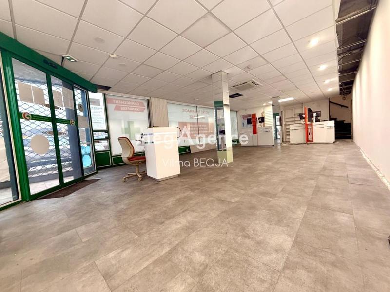 Local commercial - 105 m² - 4 pièces