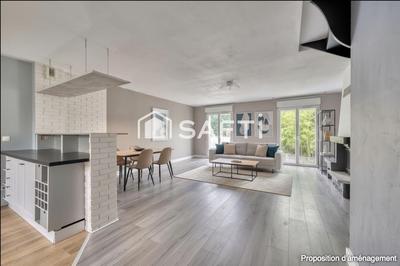 Maison - 94 m² - 4 pièces