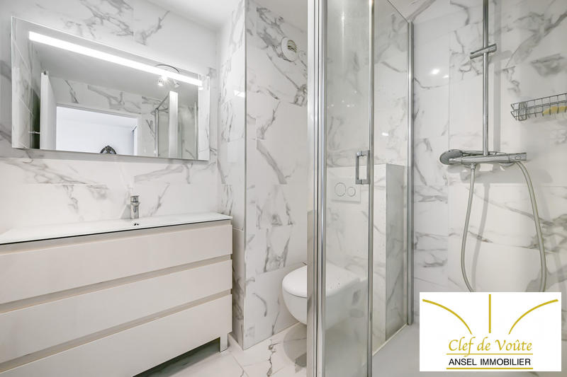 Appartement - 129 m² - 5 pièces