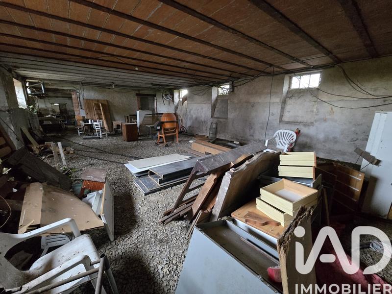 Maison - 300 m² - 10 pièces