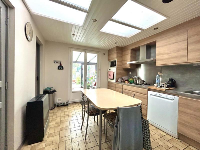 Maison - 85 m² - 4 pièces