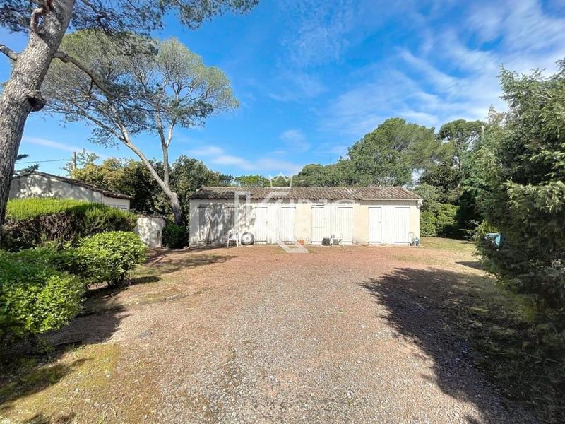 Appartement - 90 m² - 3 pièces