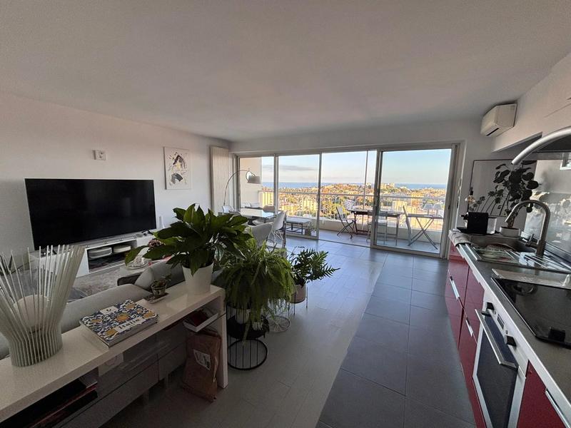 Appartement - 69 m² - 3 pièces