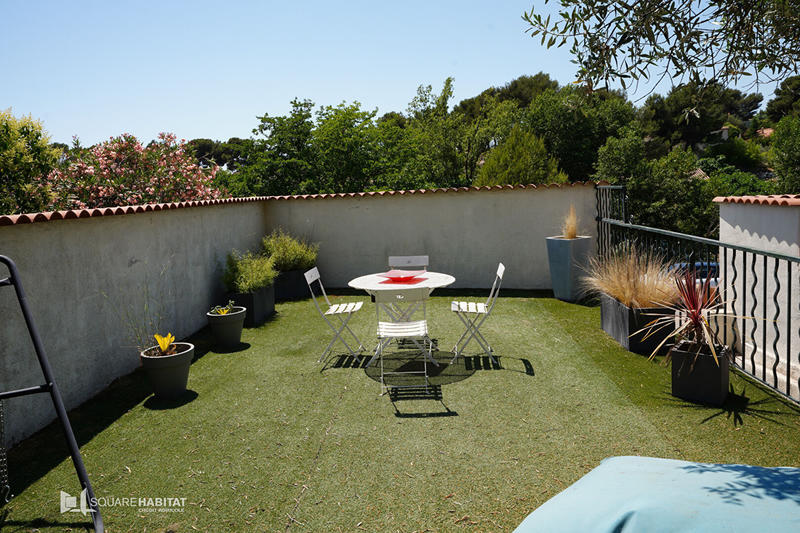 Maison - 95 m² - 5 pièces