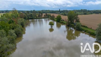 Terrain - 30 090 m²