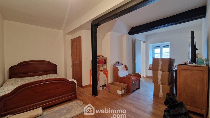 Maison - 179 m² - 6 pièces