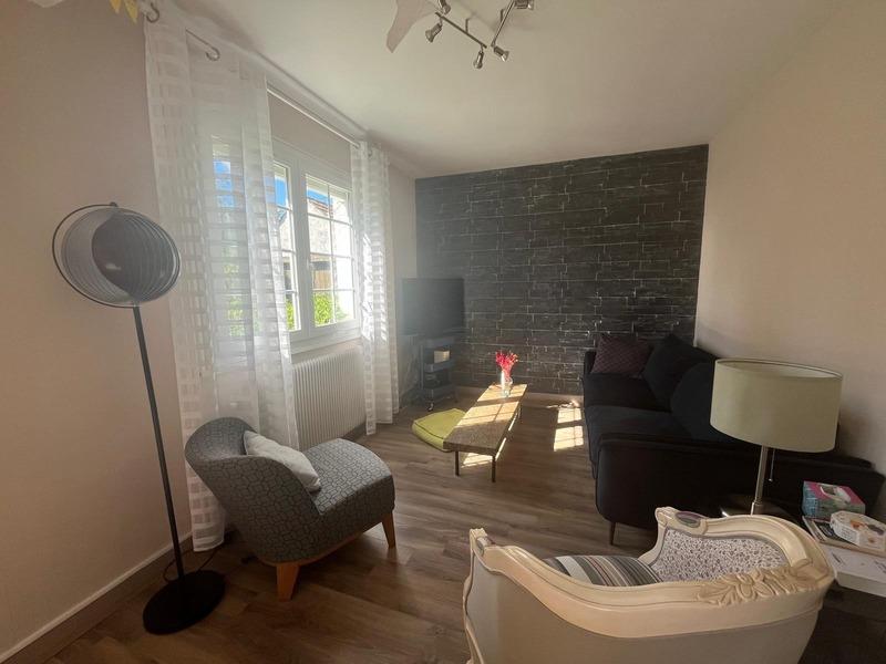 Maison - 140 m² - 7 pièces