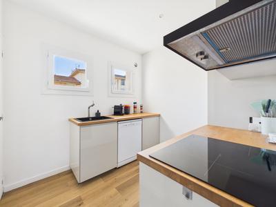 Appartement - 83 m² - 4 pièces