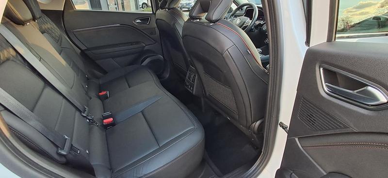 Renault Captur E-Tech Plug-in 160 Initiale Paris