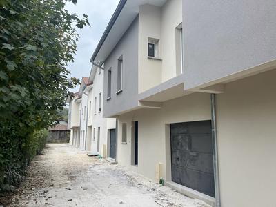 Villa - 91 m² - 6 pièces