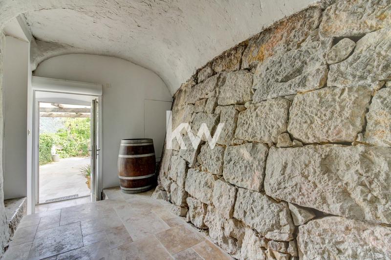 Maison - 167 m² - 5 pièces