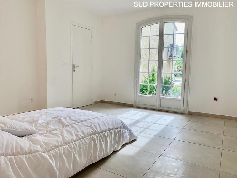 Villa - 207 m² - 7 pièces