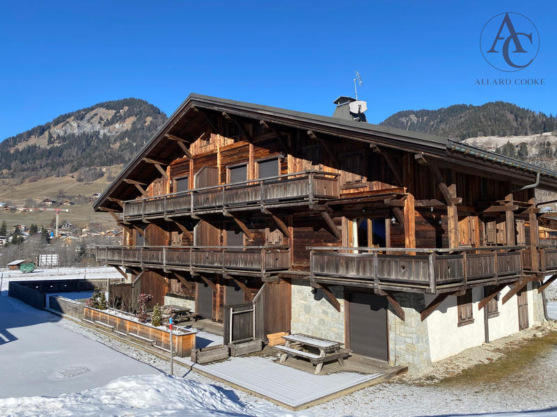 Appartement - 83 m² - 5 pièces