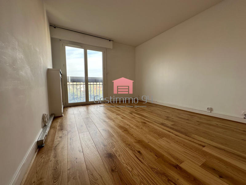 Appartement - 100 m² - 4 pièces