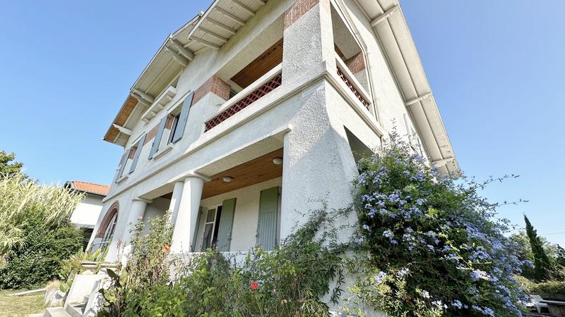 Maison bourgeoise - 273 m² - 7 pièces