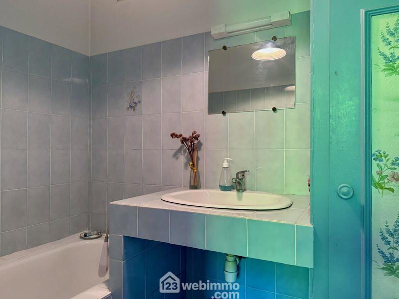 Maison - 161 m² - 6 pièces