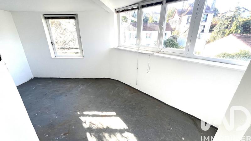 Maison - 150 m² - 9 pièces