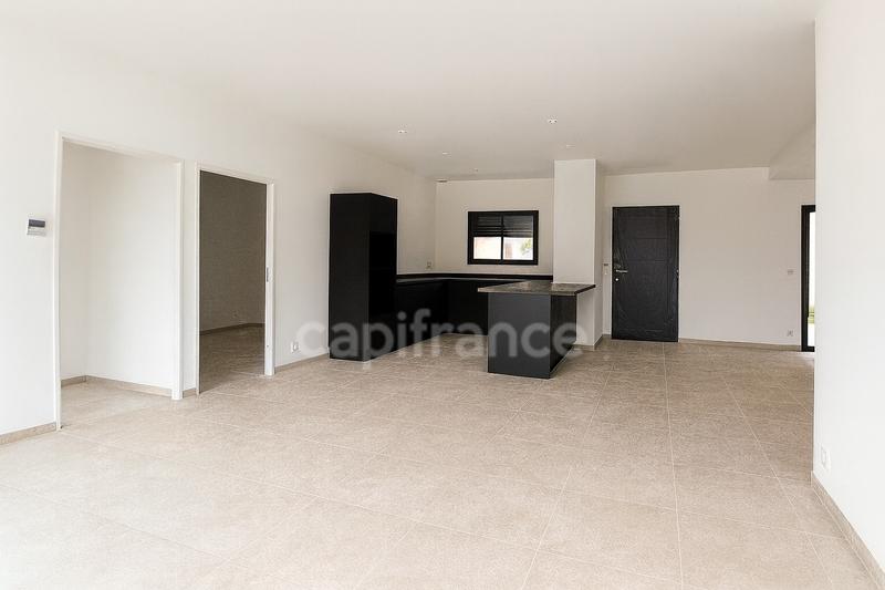 Villa - 98 m² - 5 pièces