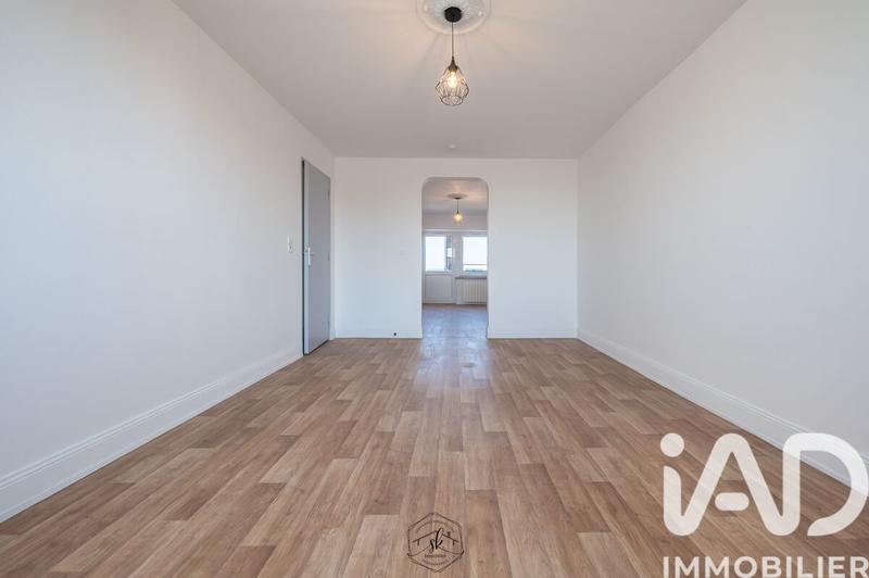 Appartement - 90 m² - 4 pièces