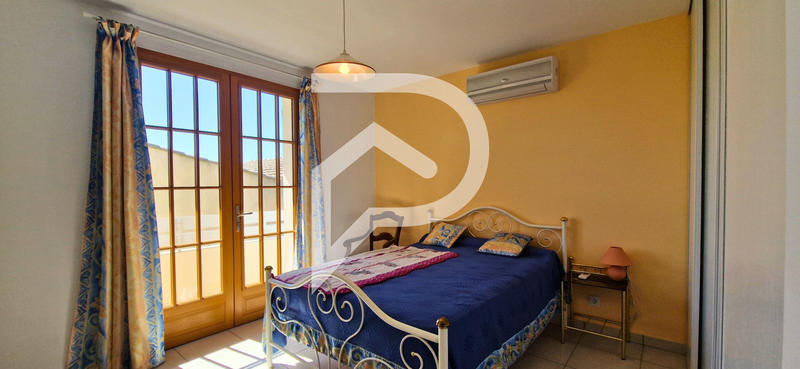 Maison - 180 m² - 6 pièces