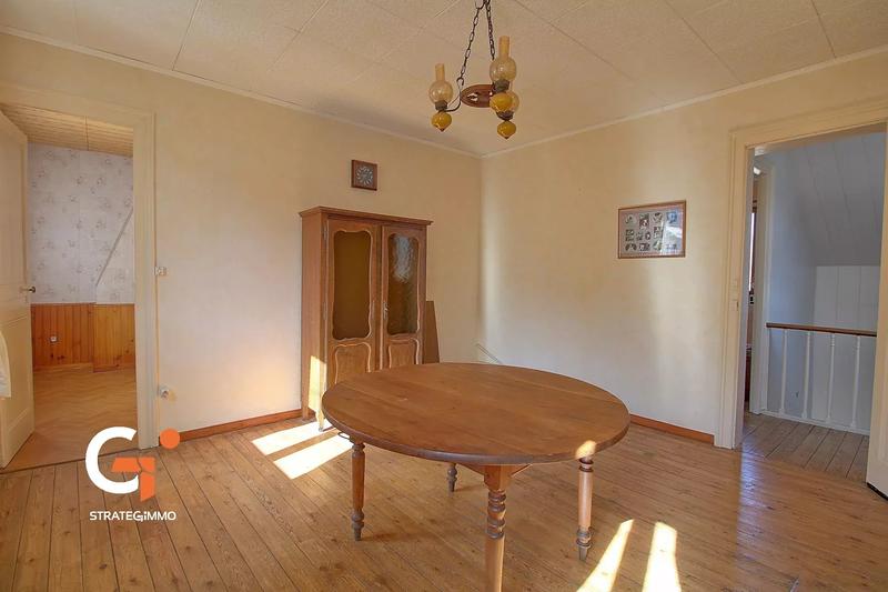 Maison - 144 m² - 8 pièces