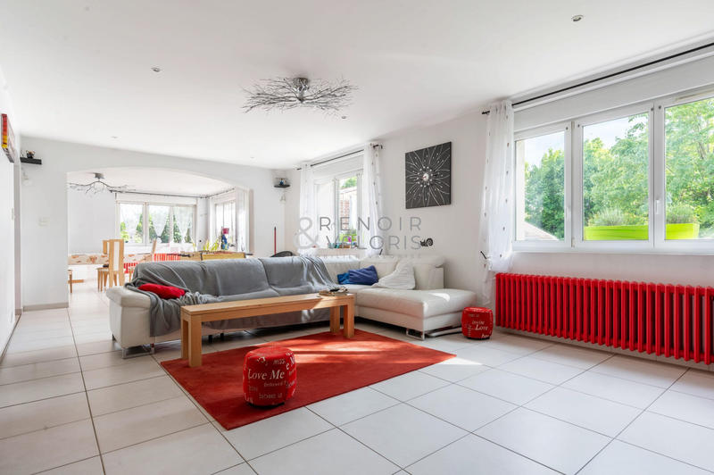 Maison - 291 m² - 8 pièces