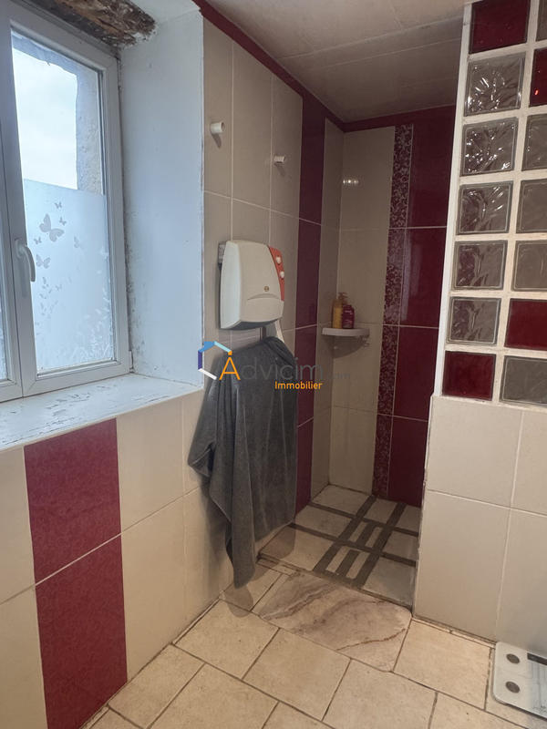 Maison - 147 m² - 5 pièces