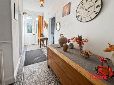 Maison - 190 m² - 8 pièces