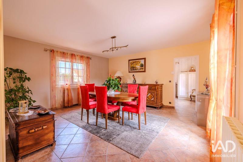 Maison - 144 m² - 6 pièces