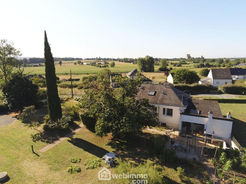 Maison - 214 m² - 7 pièces