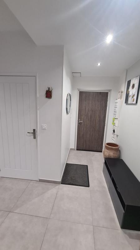 Appartement - 92 m² - 3 pièces