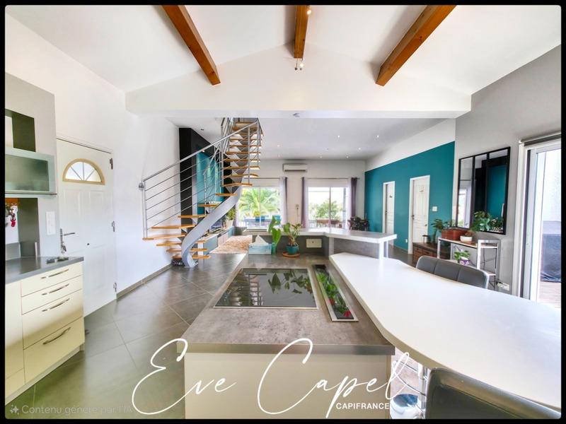 Maison - 134 m² - 4 pièces