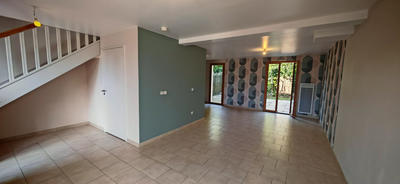 Appartement - 85 m² - 5 pièces