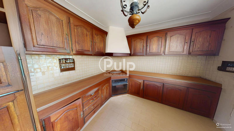 Maison - 141 m² - 6 pièces