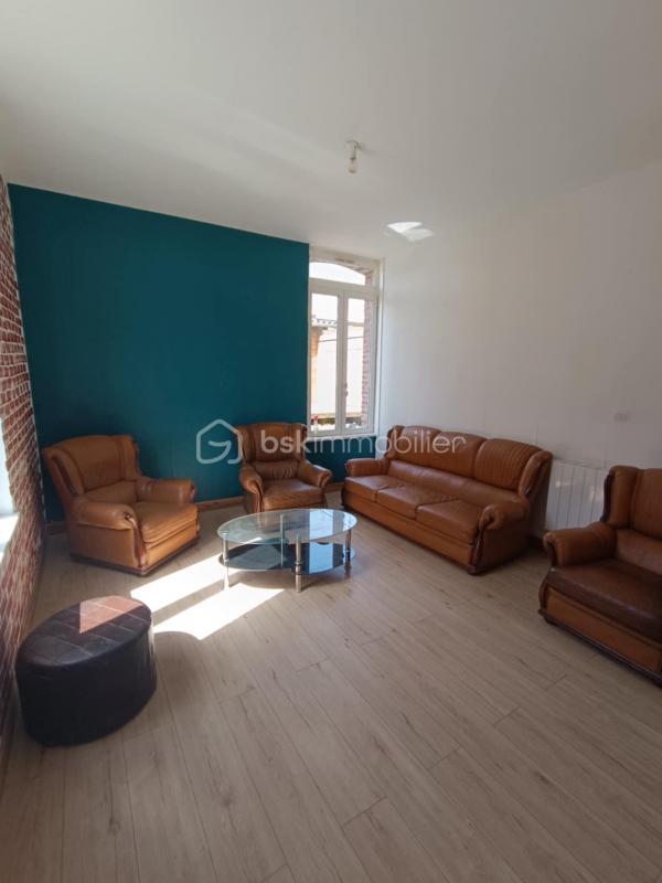 Maison traditionnelle - 90 m² - 5 pièces