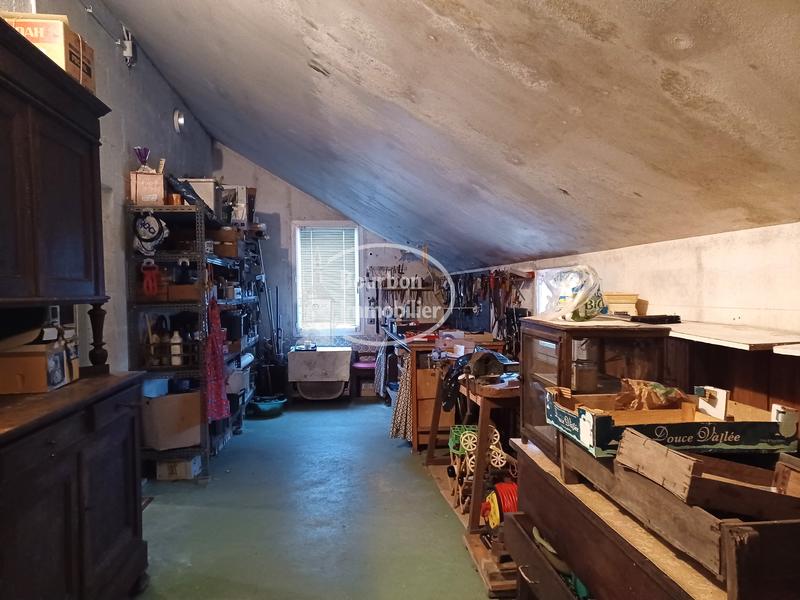 Maison - 174 m² - 7 pièces