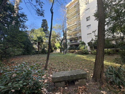 Appartement - 140 m² - 4 pièces