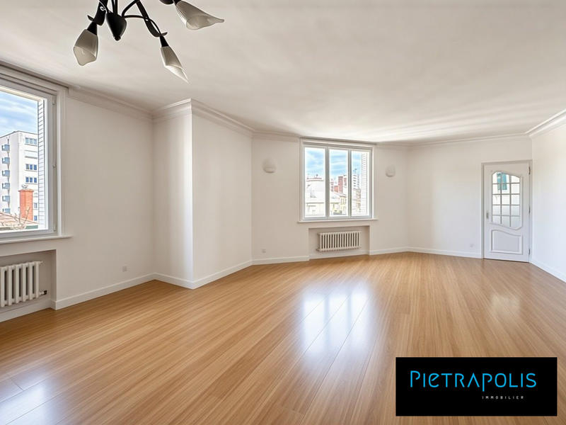 Appartement - 118 m² - 4 pièces