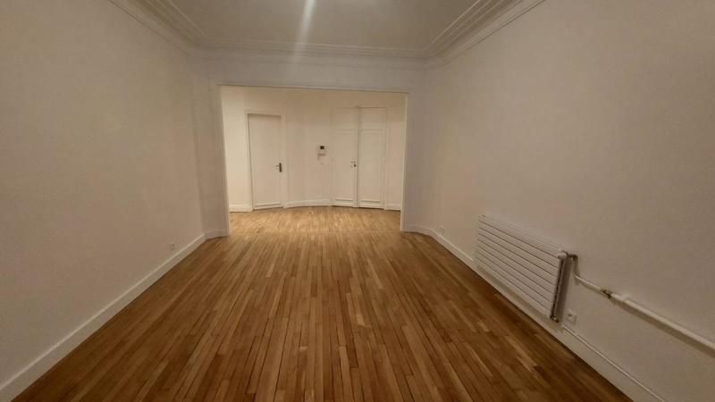 Appartement - 80 m² - 3 pièces