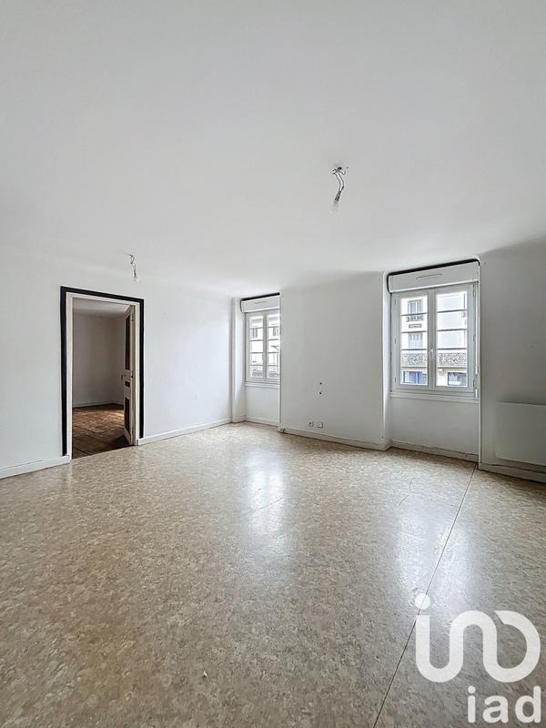 Appartement - 99 m² - 3 pièces