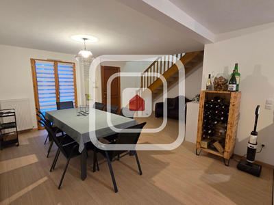 Maison - 138 m² - 7 pièces