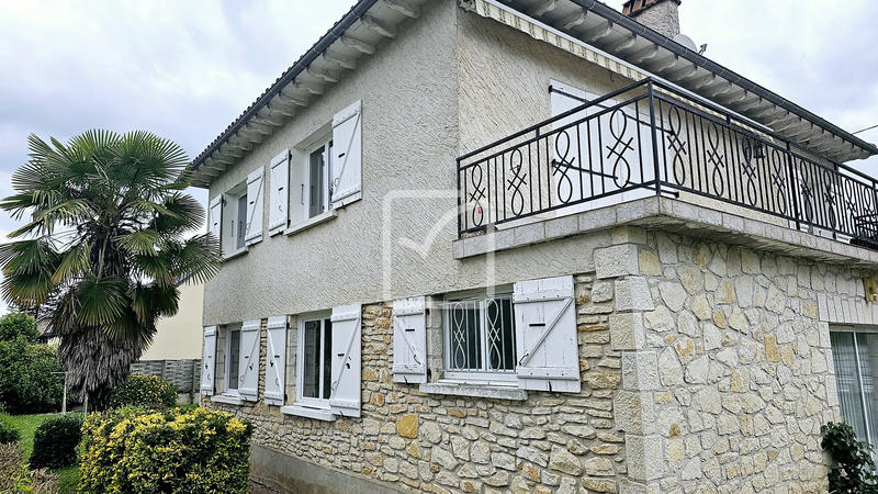 Maison - 129 m² - 6 pièces