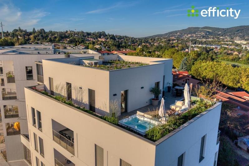 Appartement - 100 m² - 4 pièces