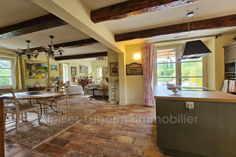 Mas - 140 m² - 4 pièces