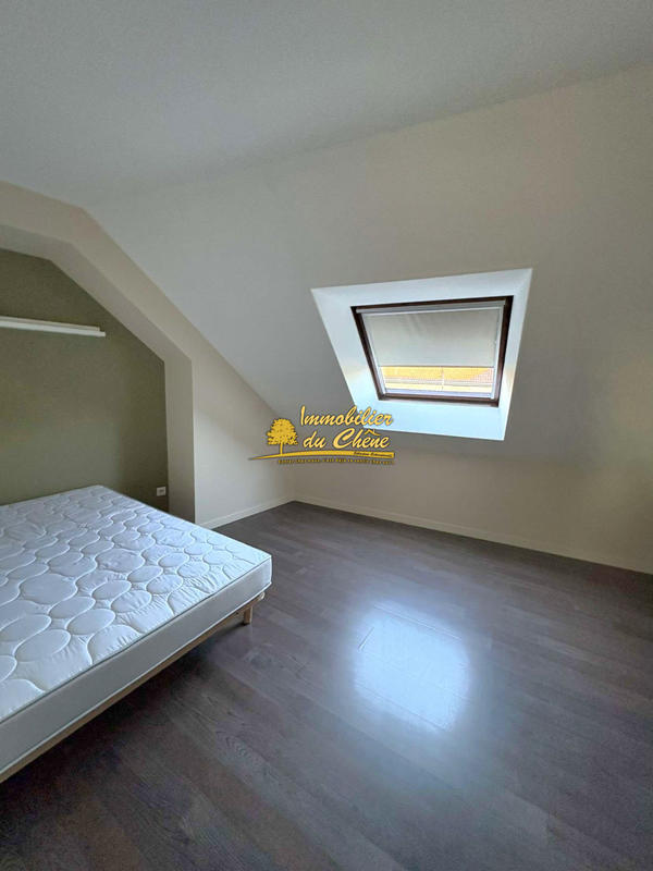 Appartement - 99 m² - 5 pièces