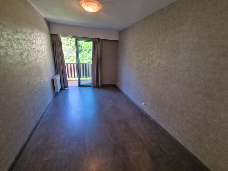 Appartement - 105 m² - 4 pièces