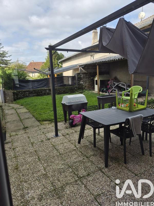 Maison - 211 m² - 6 pièces