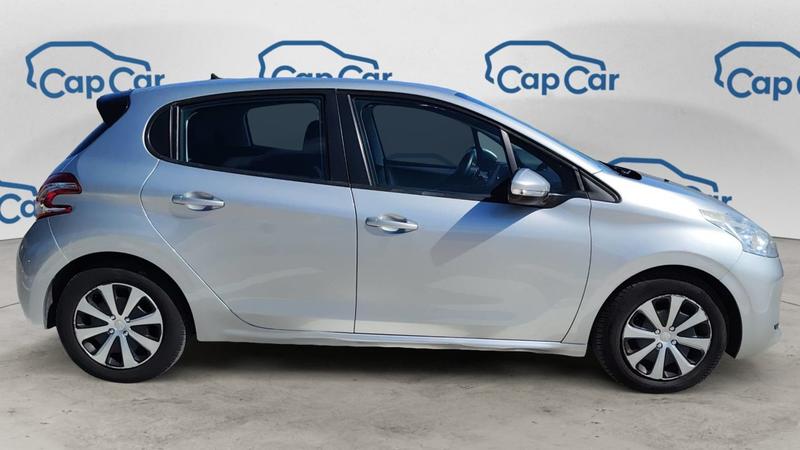 Peugeot 208 1 1.4 e-HDi 68 Bmp5 Active